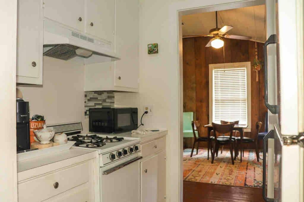 Wensel Cottage In Downtown Натчез Экстерьер фото
